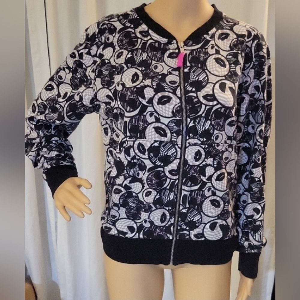 Zumba.Stylish Black and White Women's Jacket Size Medium